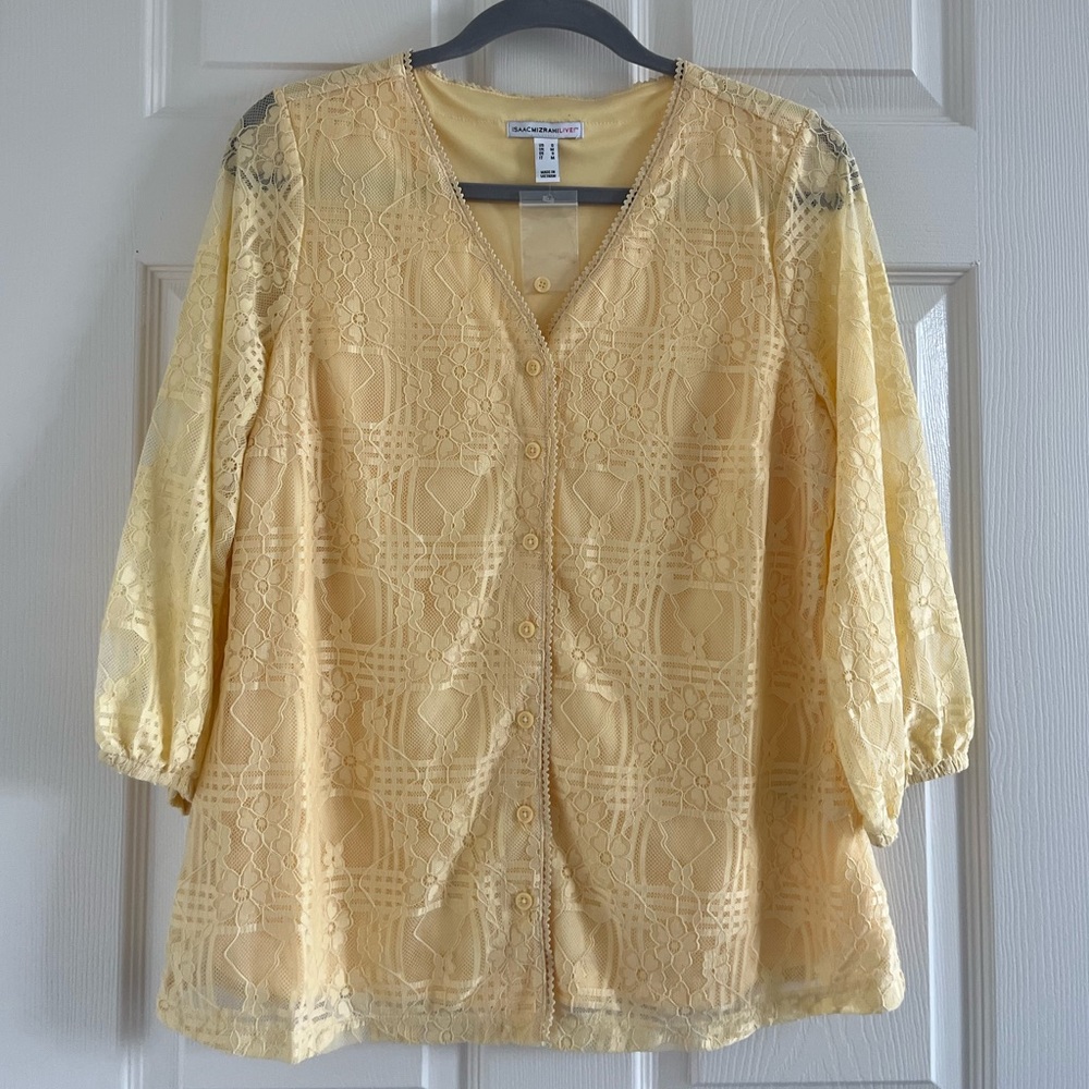 Isaac Mizrahi Knit Lace Button Front Top in Sunlight Size Small
